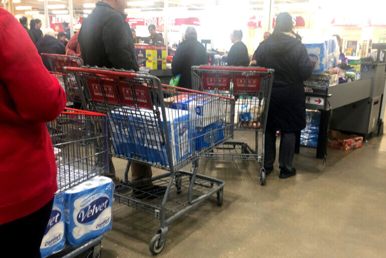 toilet-paper-hoarding-shopping-carts-770x515
